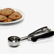Load image into Gallery viewer, Cookie Scoops OXO
