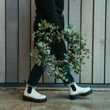 Load image into Gallery viewer, Green Eucalyptus Wreath