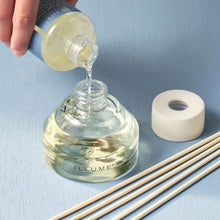 Load image into Gallery viewer, Illume Balsam & Cedar Diffuser
