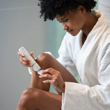 Load image into Gallery viewer, Francesca Body & Bikini Trimmer