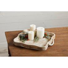 Load image into Gallery viewer, Scalloped Beaded Tray