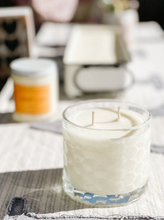 Load image into Gallery viewer, Honeycomb Prism 2 Wick Soy Wax Candle