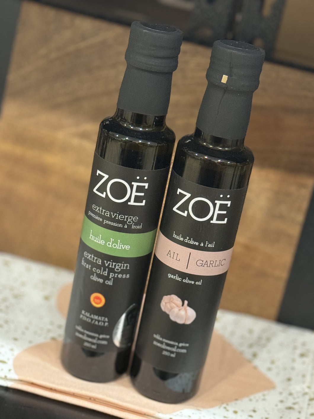 Zoe Garlic & Extra Virgin Olive Oils