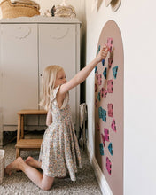 Load image into Gallery viewer, Magic Playwall -Petal Pink
