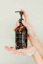 Load image into Gallery viewer, Marshmallow + Clementine Liquid Hand Soap
