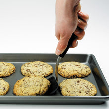 Load image into Gallery viewer, Cookie Spatula OXO
