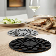 Load image into Gallery viewer, Silicone Trivet
